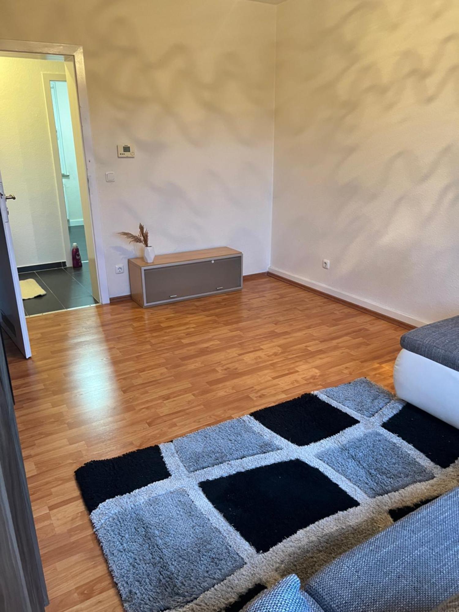 Gemuetliche Ferien-/Monteurenwohnung In Herne Luaran gambar